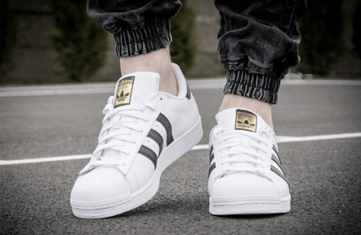 Eastbay折扣码2026 Adidas阿迪达斯Superstar金标女款贝壳头折后价.24优惠码-图片1